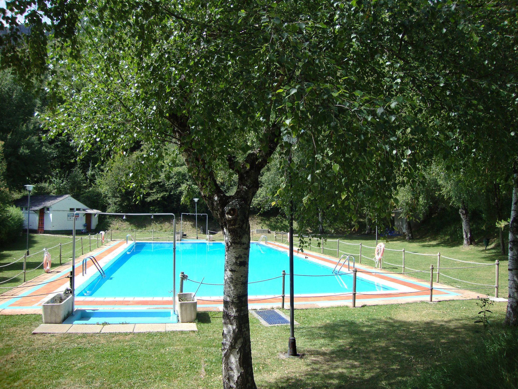 Complejo Bubal Formigal 3000 Apartment Biescas  Exterior photo